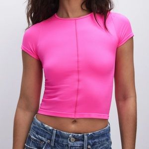 Good American Fitted Seamless Tee